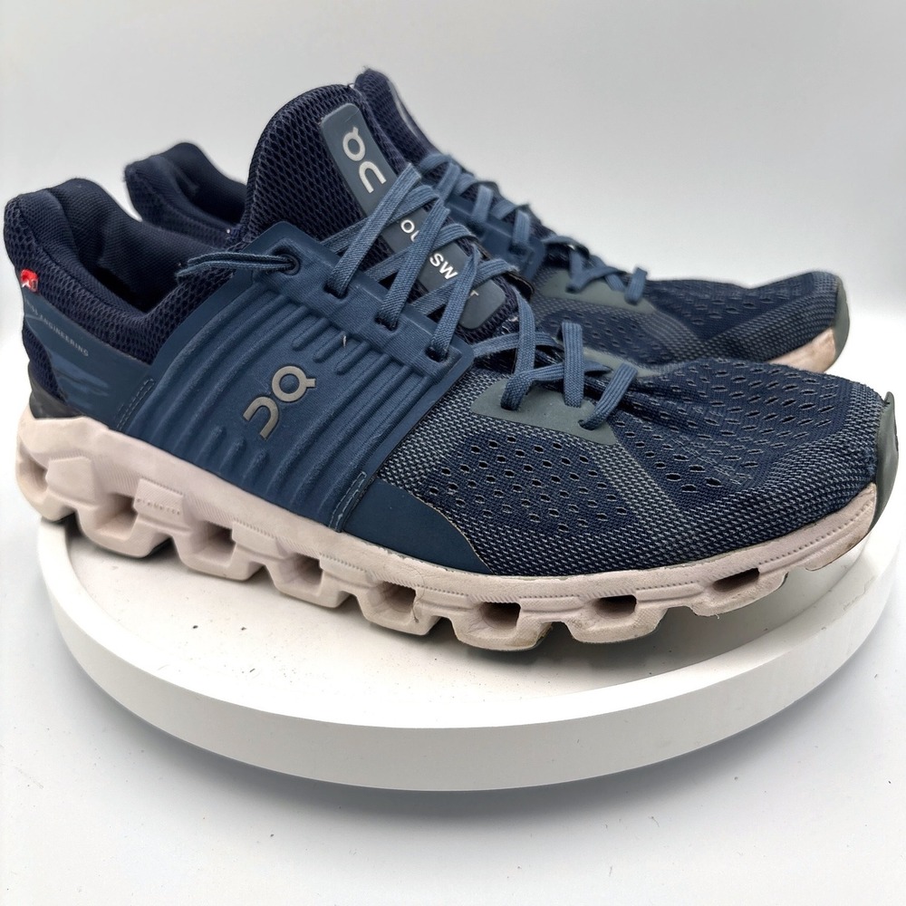 On Cloudswift Running Shoes 8.5 Navy Blue Gorpcore Helion CloudTec 41.99584
